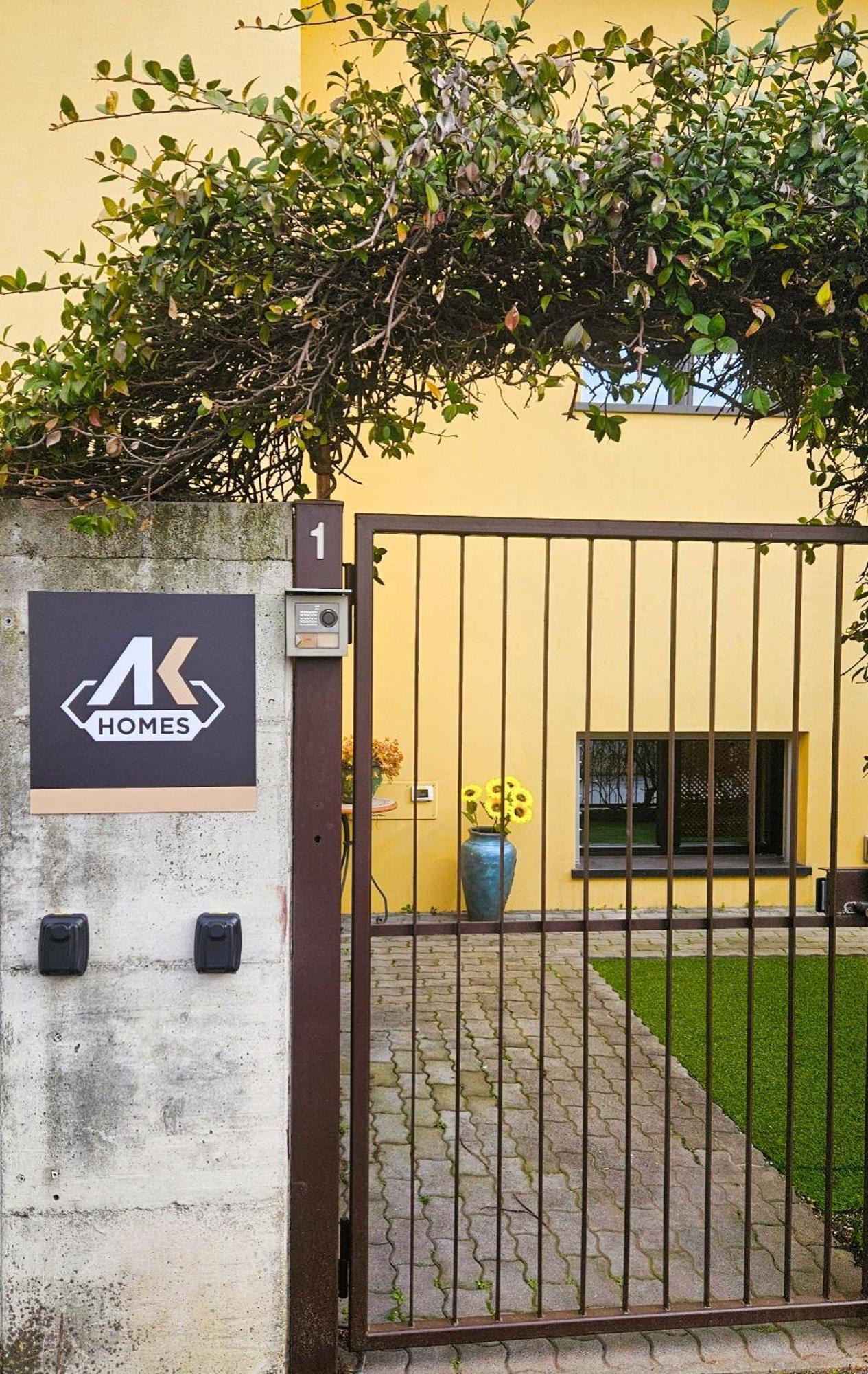 Ak Homes, A Due Passi Da Orio Azzano San Paolo Exterior photo